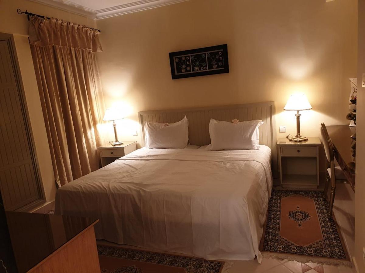 Farah Safi Hotell Exteriör bild