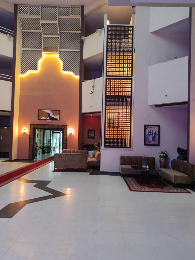 Farah Safi Hotell Exteriör bild
