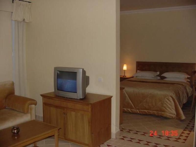 Farah Safi Hotell Exteriör bild