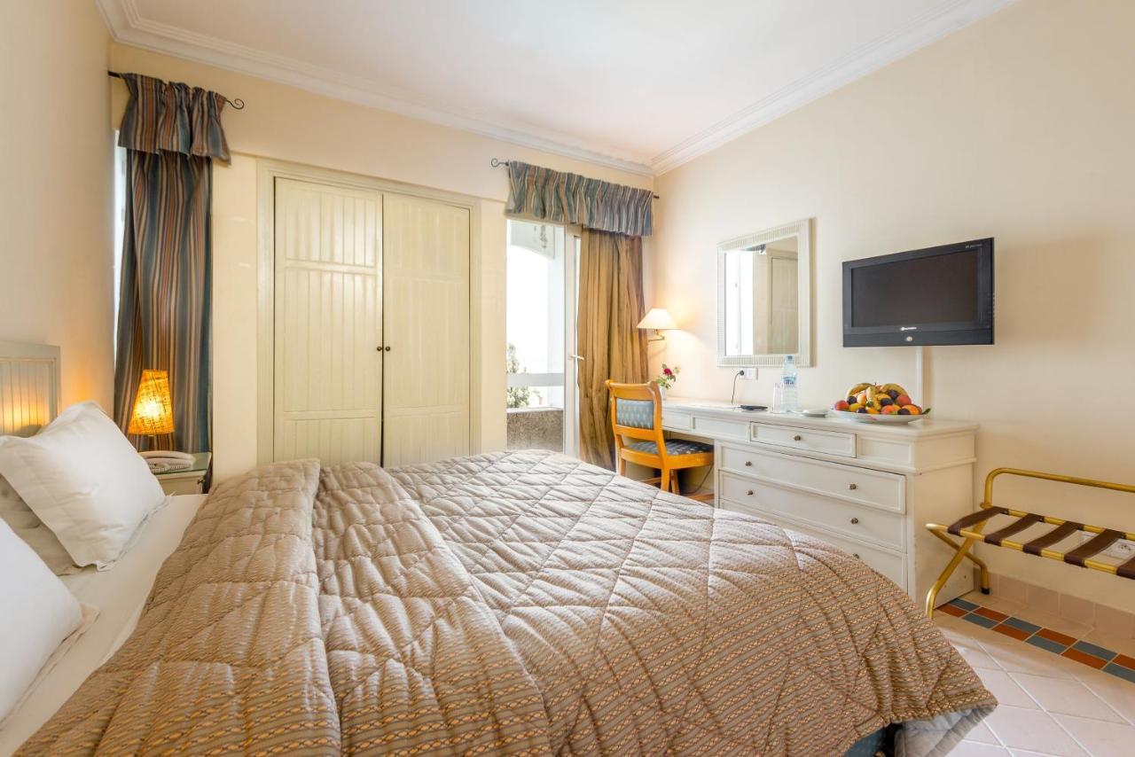 Farah Safi Hotell Exteriör bild